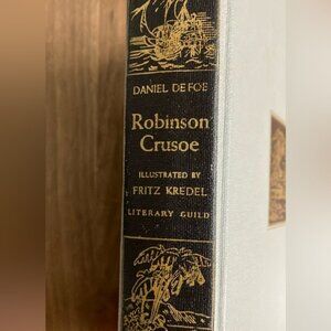 Robinson Crusoe Book by Daniel DeFoe hardcover circa 1946